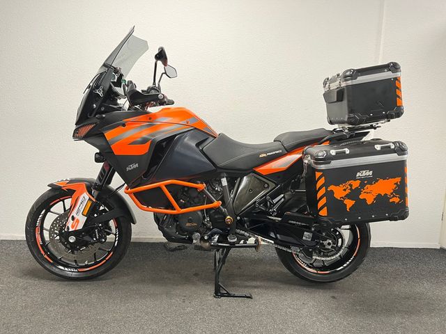 ktm - 1290-super-adventure-s