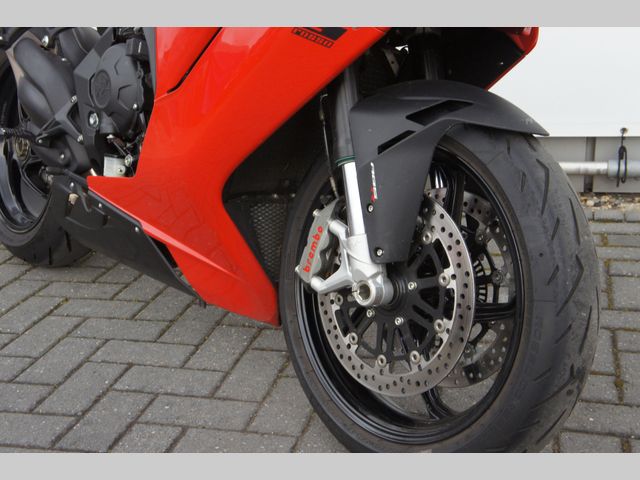 mv-agusta - f3-800-rosso