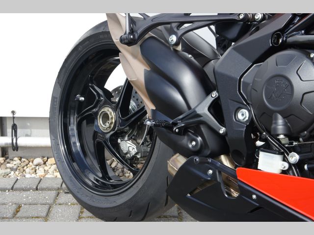 mv-agusta - f3-800-rosso