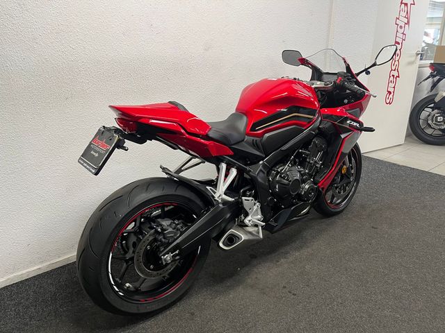 honda - cbr-650-r