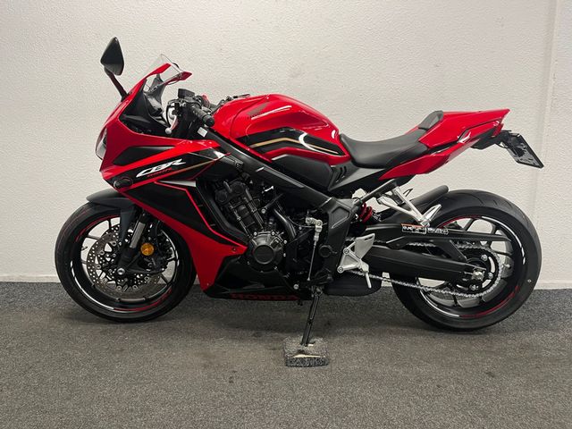 honda - cbr-650-r