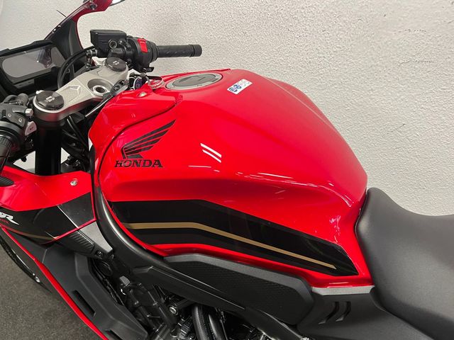 honda - cbr-650-r