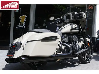 INDIAN MOTORCYCLE CHIEFTAIN DARK HORSE – foto 4