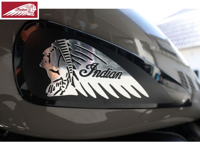 indian - chieftain-dark-horse