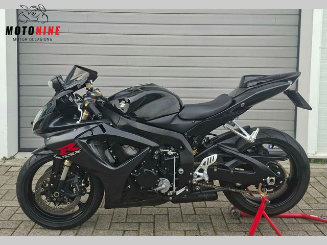 suzuki - gsx-r-600