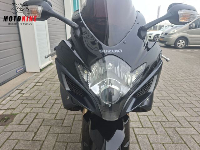 suzuki - gsx-r-600