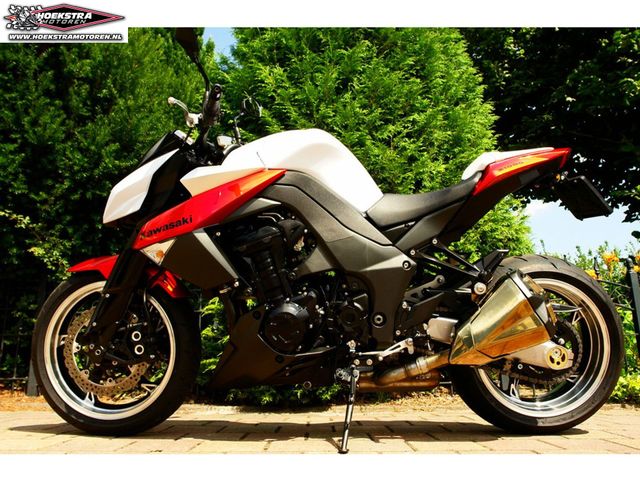 kawasaki - z1000-abs