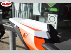 KTM 990 Duke R 2026 nieuw – foto 10 van 17