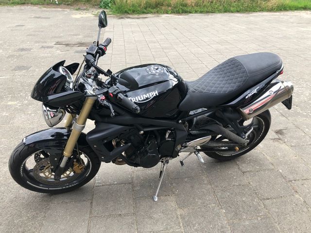triumph - street-triple-675