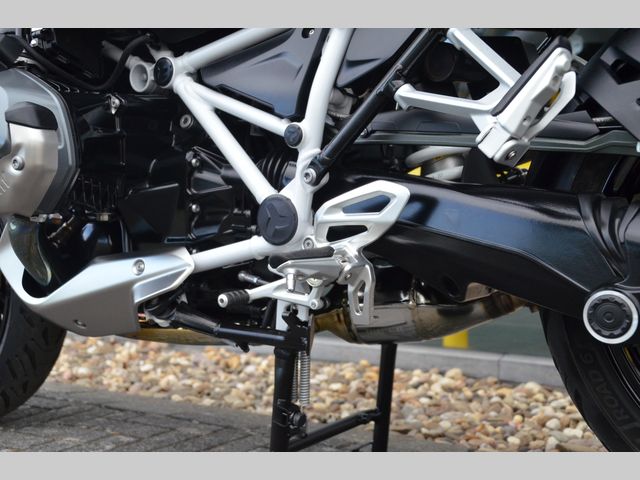 bmw - r-1250-r