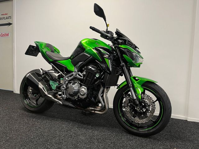 kawasaki - z900