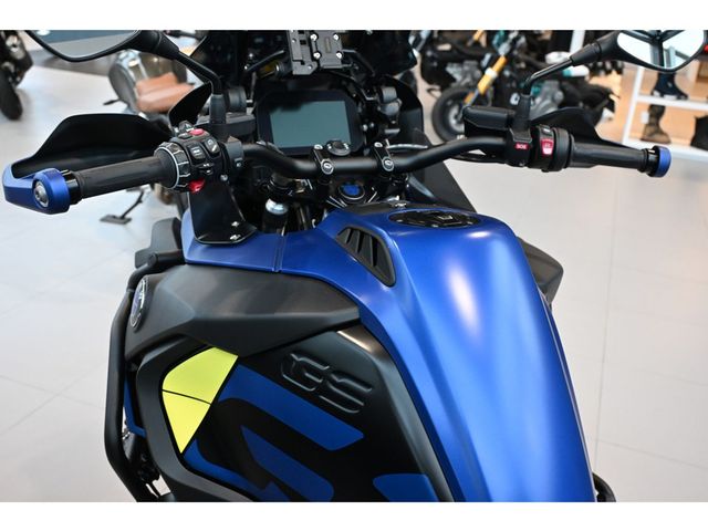 bmw - r-1250-gs-adventure