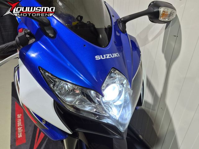 suzuki - gsx-r-750