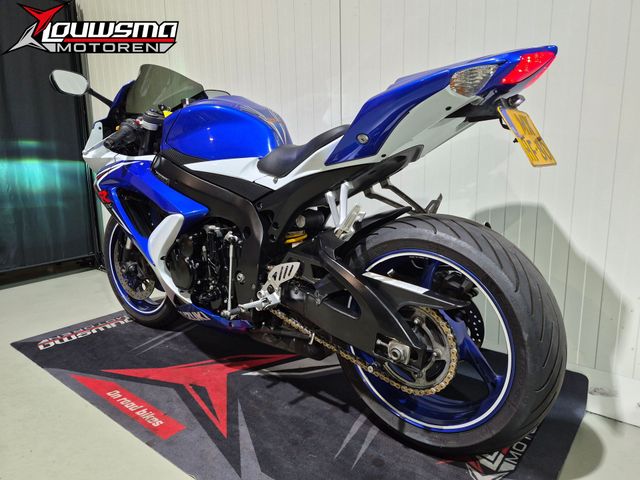 suzuki - gsx-r-750