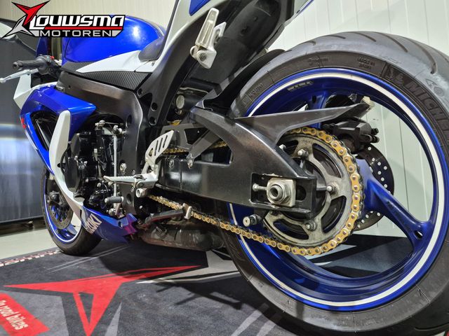 suzuki - gsx-r-750
