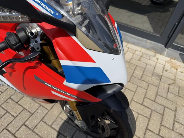 ducati - panigale-v4-s-corse