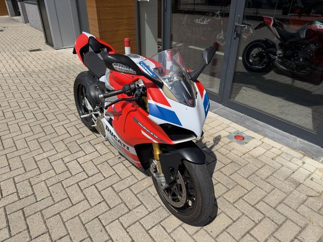 ducati - panigale-v4-s-corse