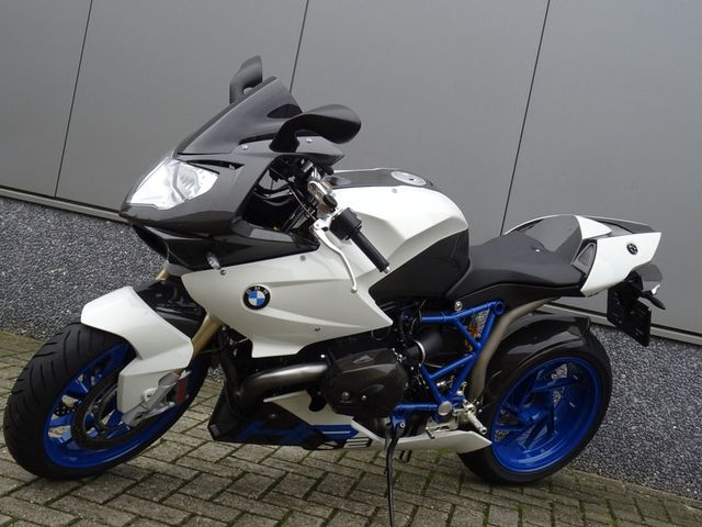 bmw - hp-2-sport