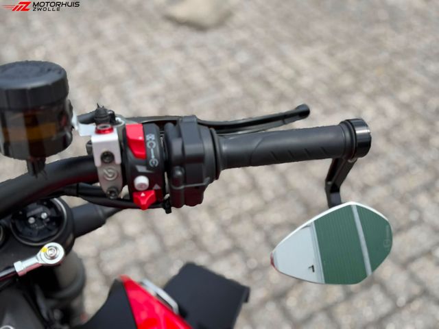 ducati - streetfighter-v2