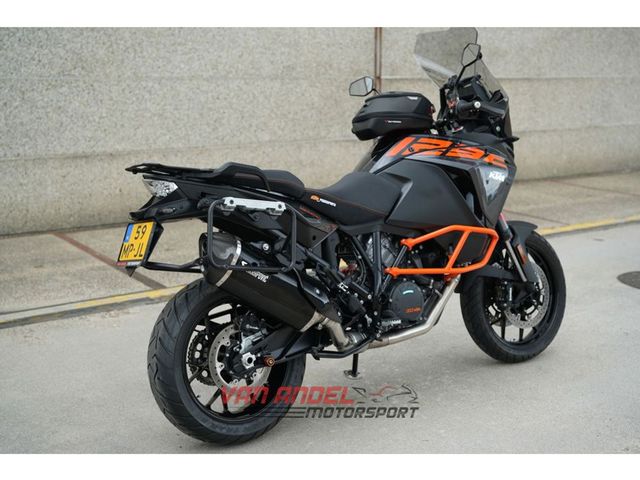 ktm - 1290-super-adventure-s