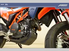 KTM 690 smc r 2024 occasion – foto 8 van 22