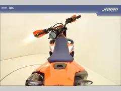 KTM 690 smc r 2024 occasion – foto 14 van 22