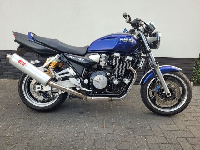 yamaha - xjr-1300