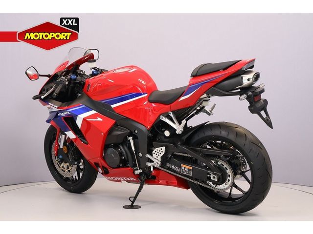 honda - cbr-600-rr