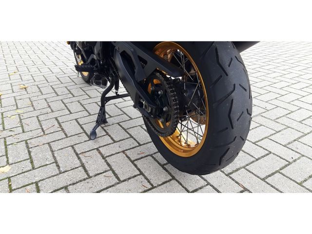 suzuki - v-strom-800-de