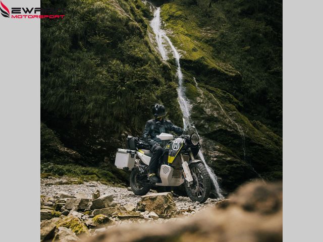 husqvarna - norden-901-expedition