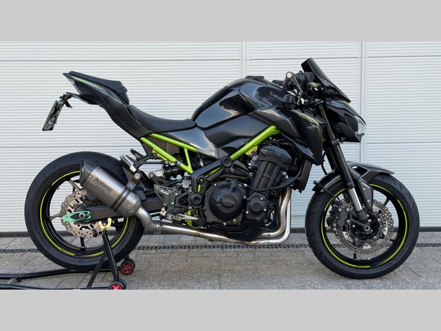 kawasaki - z900