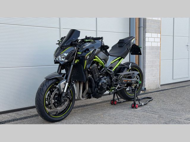 kawasaki - z900