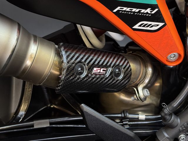 ktm - 890-duke-gp