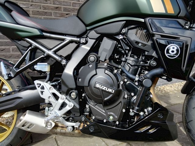 suzuki - gsx-8tt