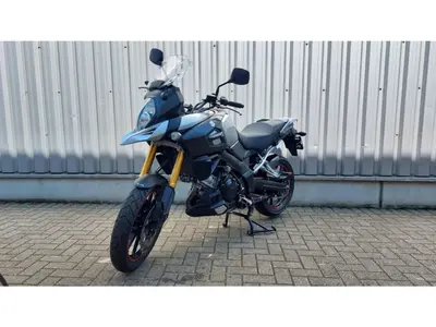 SUZUKI V-STROM DL 1000 – foto 3