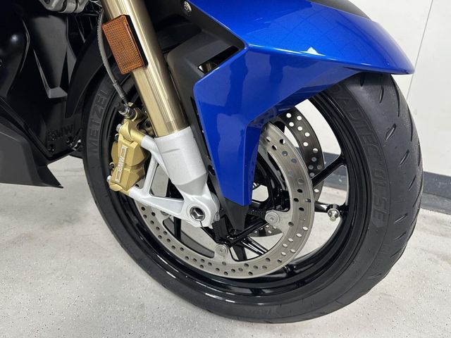 bmw - r-1250-rt