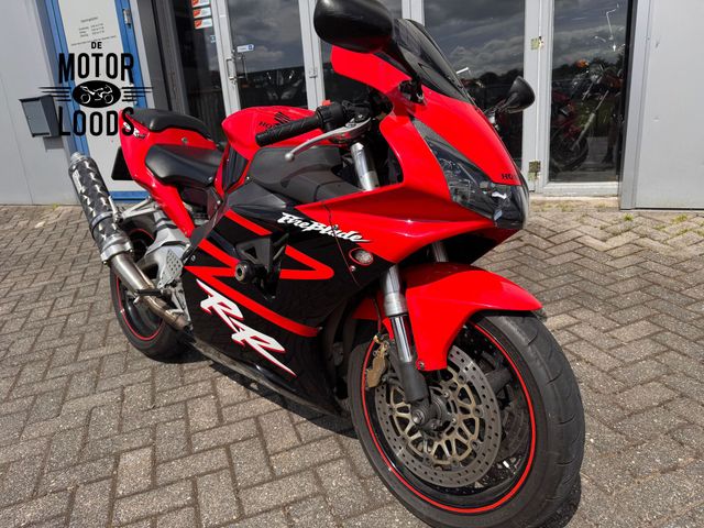honda - cbr-900-rr-fireblade