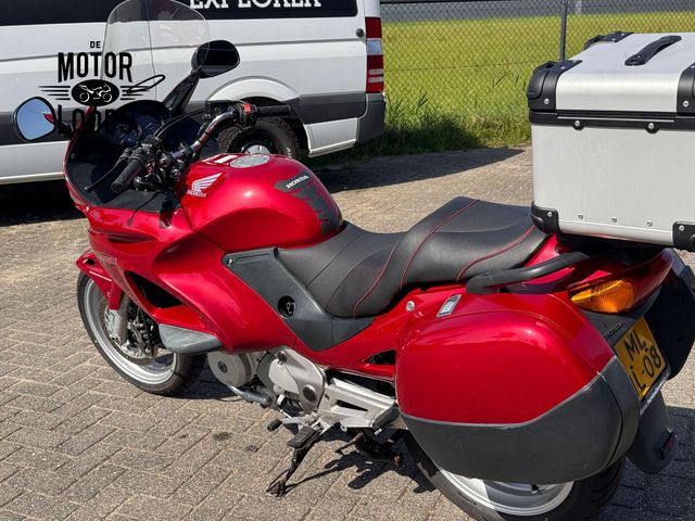 honda - nt-650-v-deauville