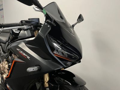 HONDA CBR 650 R – foto 3