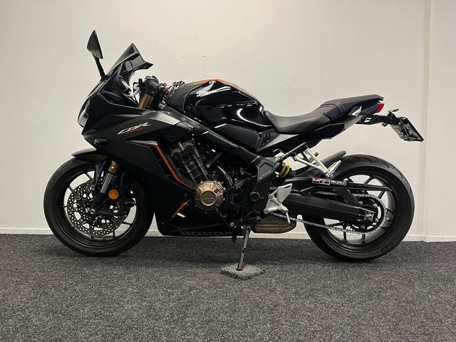 honda - cbr-650-r