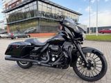 HARLEY-DAVIDSON STREET GLIDE SPECIAL FLHXS