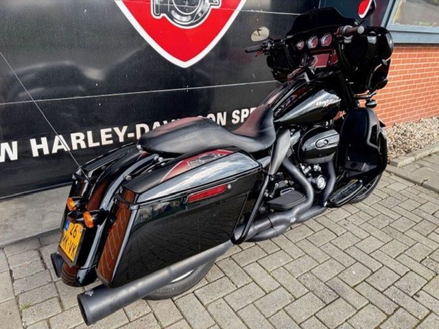 harley-davidson - street-glide-special-flhxs
