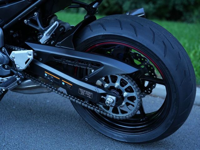 kawasaki - z900