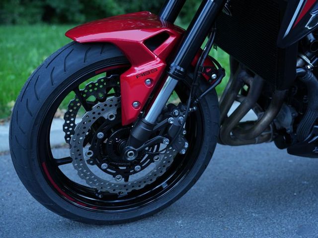 kawasaki - z900