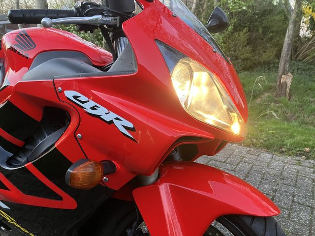 honda - cbr-600-fs--sport