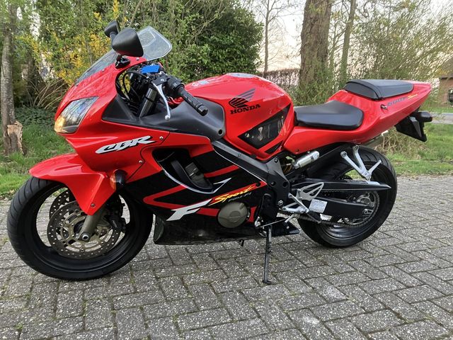 honda - cbr-600-fs--sport