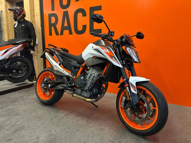 ktm - 890-duke-r