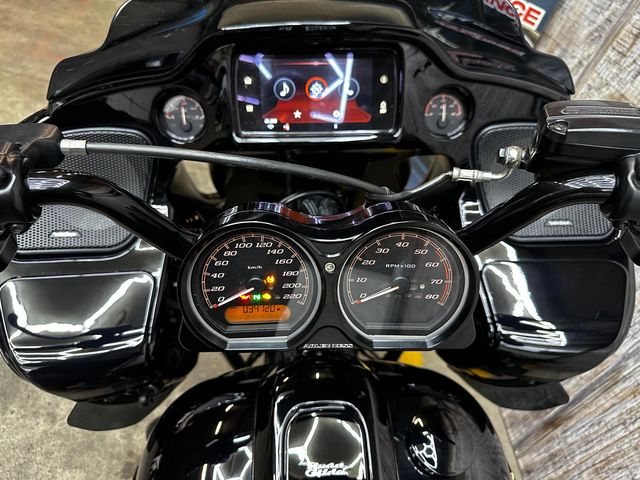 harley-davidson - road-glide-st