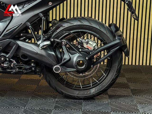 bmw - r-1300-gs