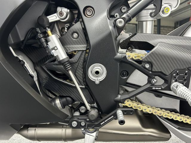 bmw - m-1000-rr